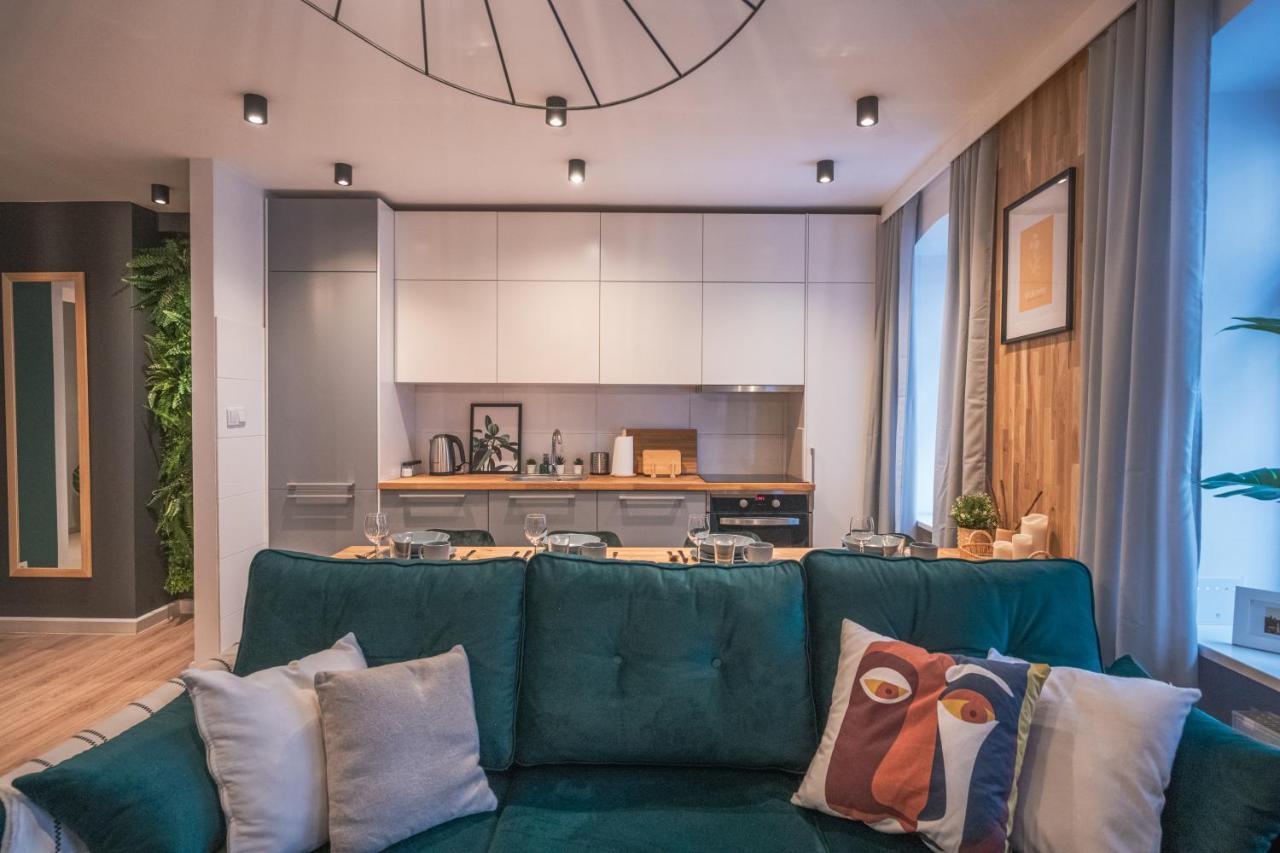 Spacious Apart ~ 150M Main Square ~ Self Check-In 24H Wrocław Exteriör bild